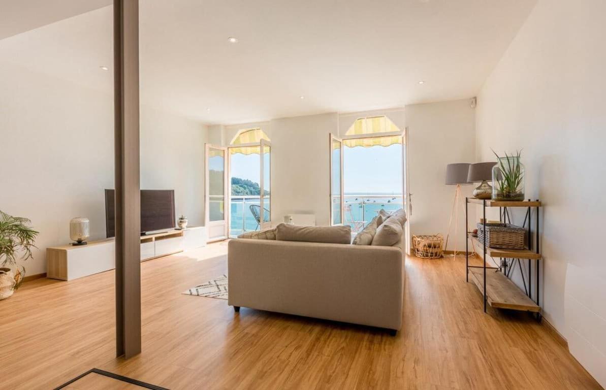Les Pieds Dans L'Eau - Bel Appartement - Vue Mer Cancale Bagian luar foto
